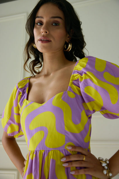 Swirl Mi-dē Dress