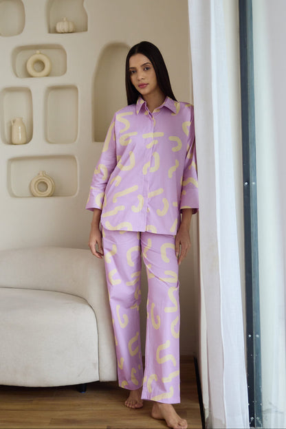 Lilac World Pyjama Set