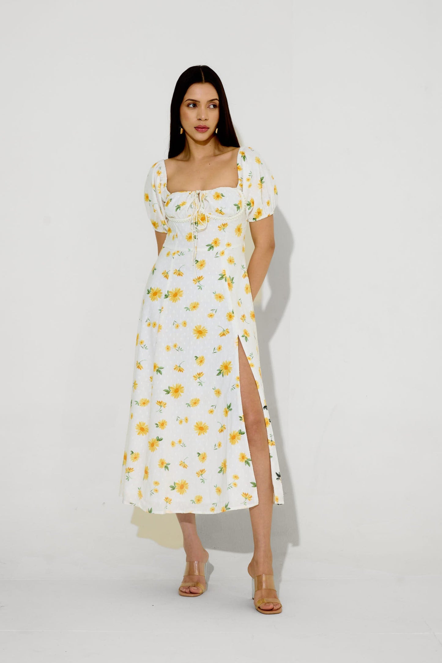 Daisies Mi-dē Dress