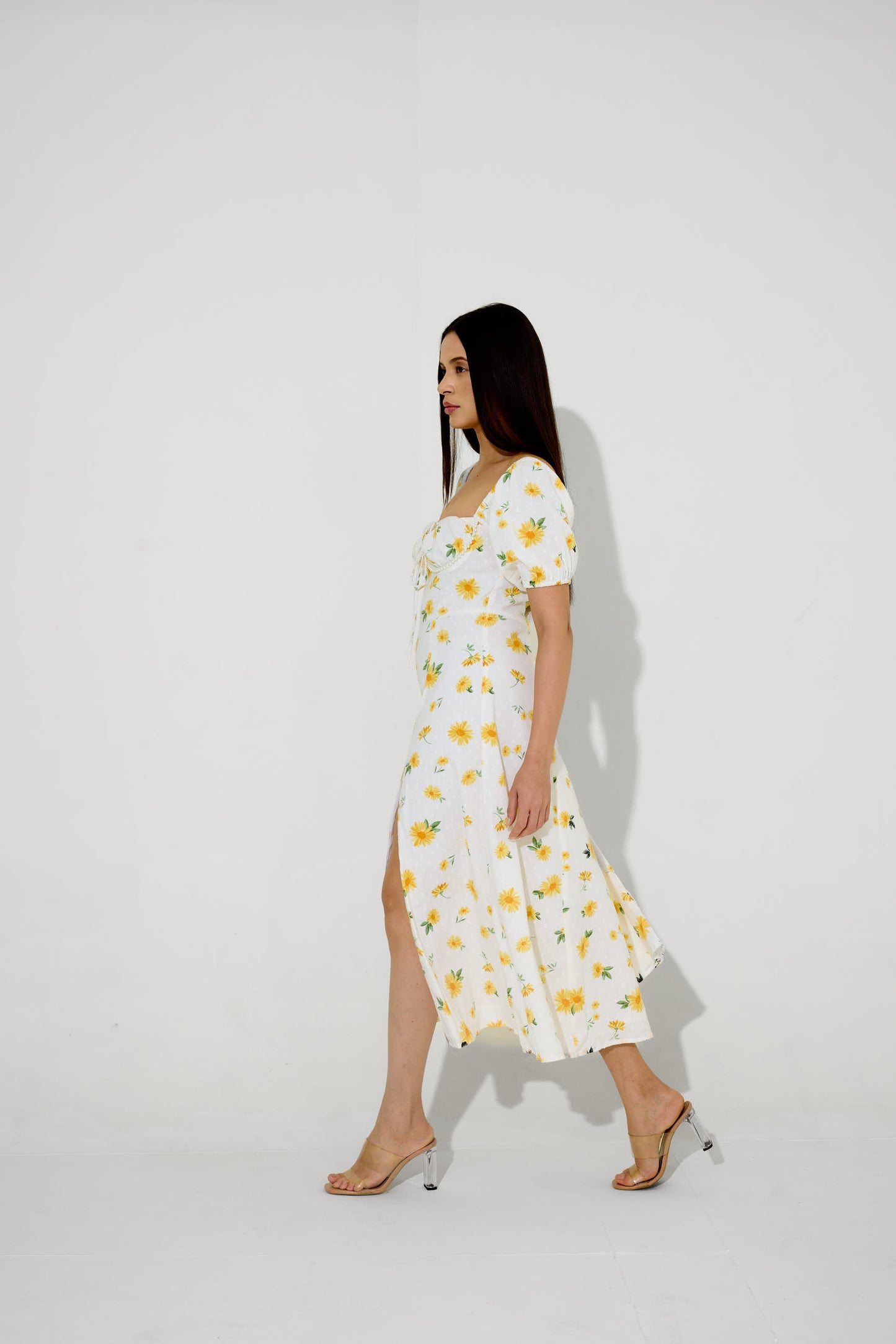 Daisies Mi-dē Dress